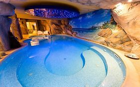 Paradise Hotel&Wellness