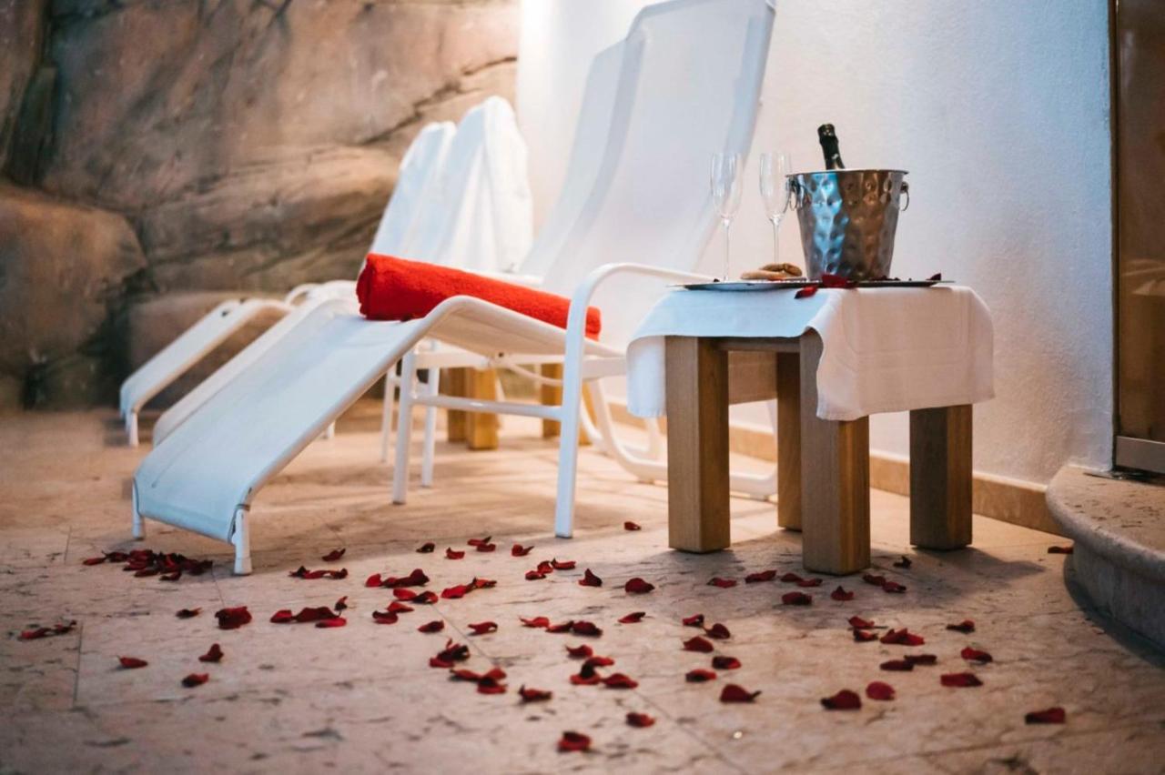Paradise Hotel&Wellness Saint-Vincent Esterno foto