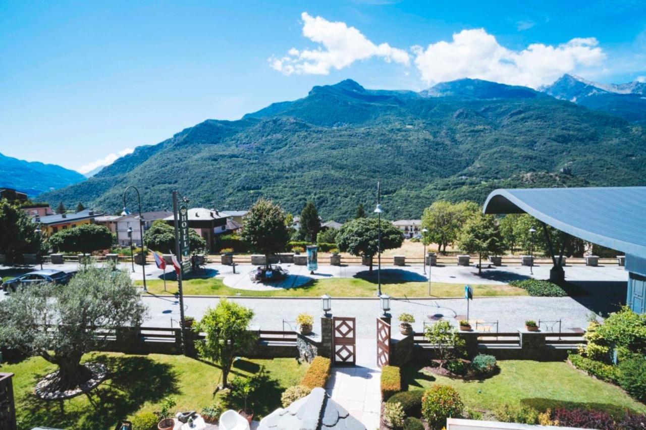 Paradise Hotel&Wellness Saint-Vincent Esterno foto