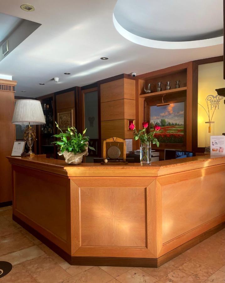 Paradise Hotel&Wellness Saint-Vincent Esterno foto