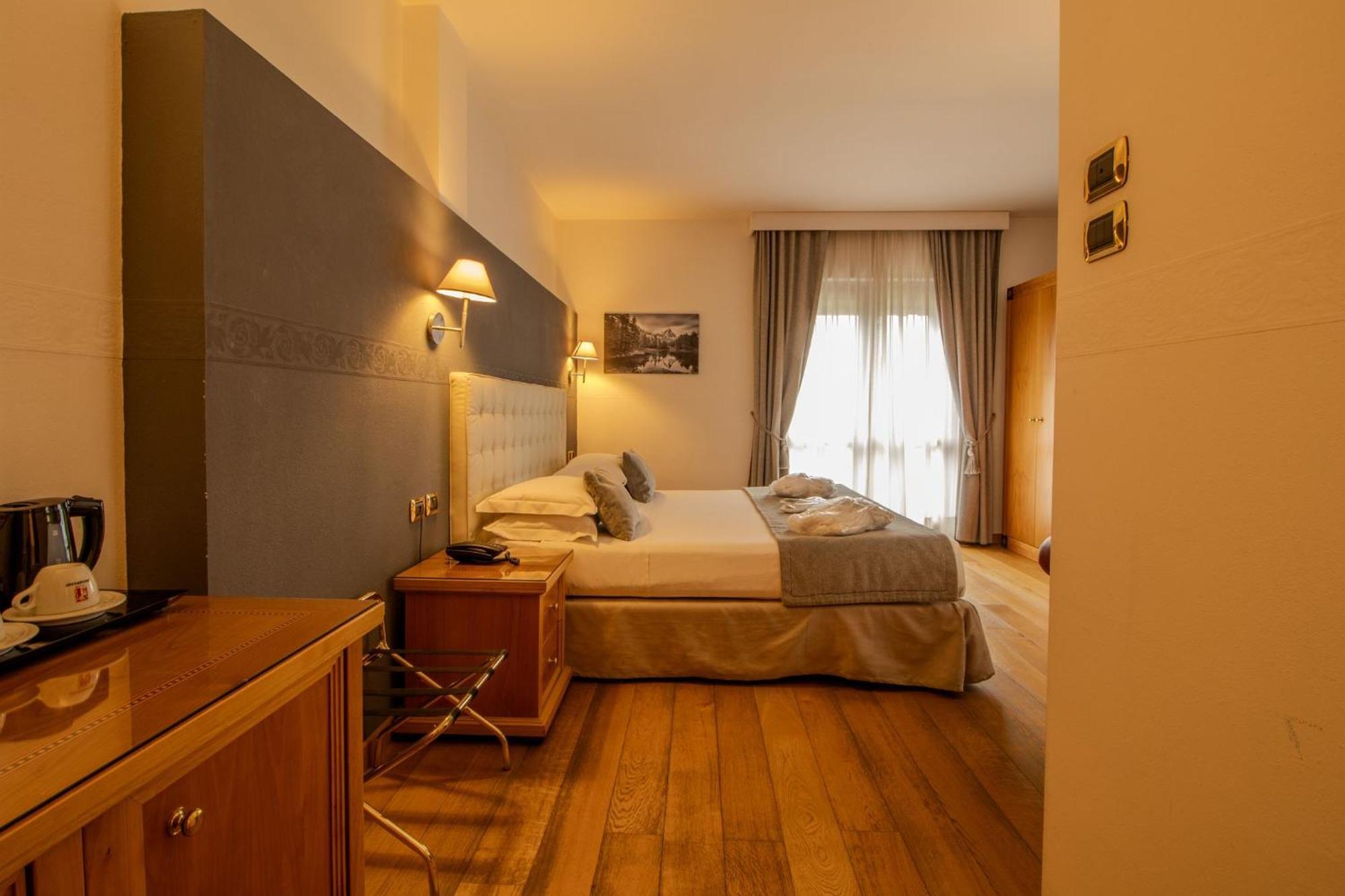 Paradise Hotel&Wellness Saint-Vincent Esterno foto
