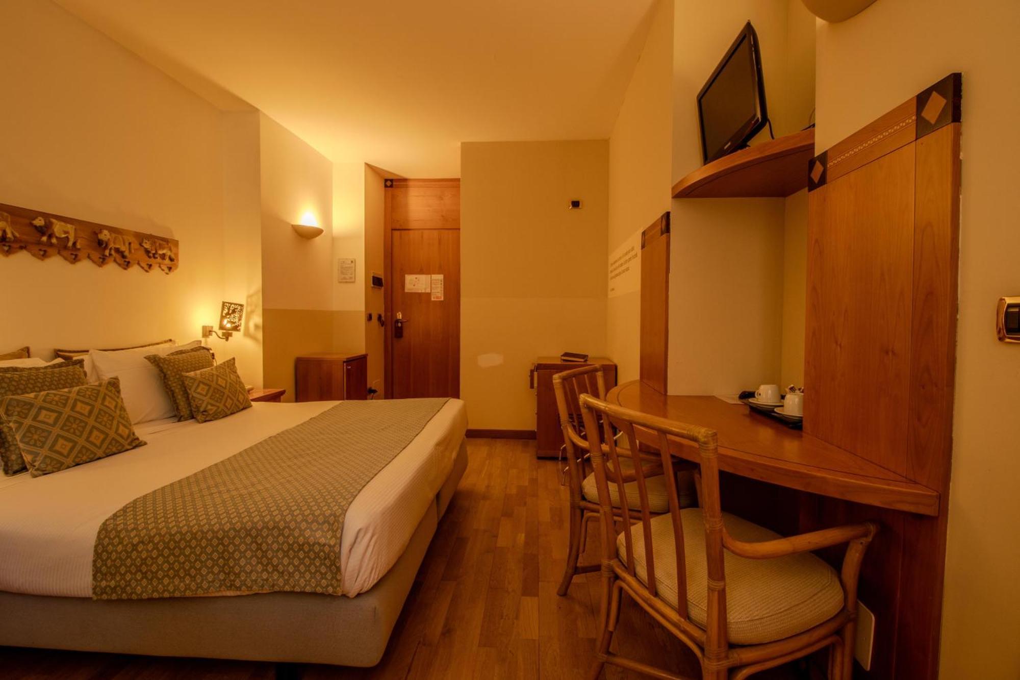 Paradise Hotel&Wellness Saint-Vincent Esterno foto