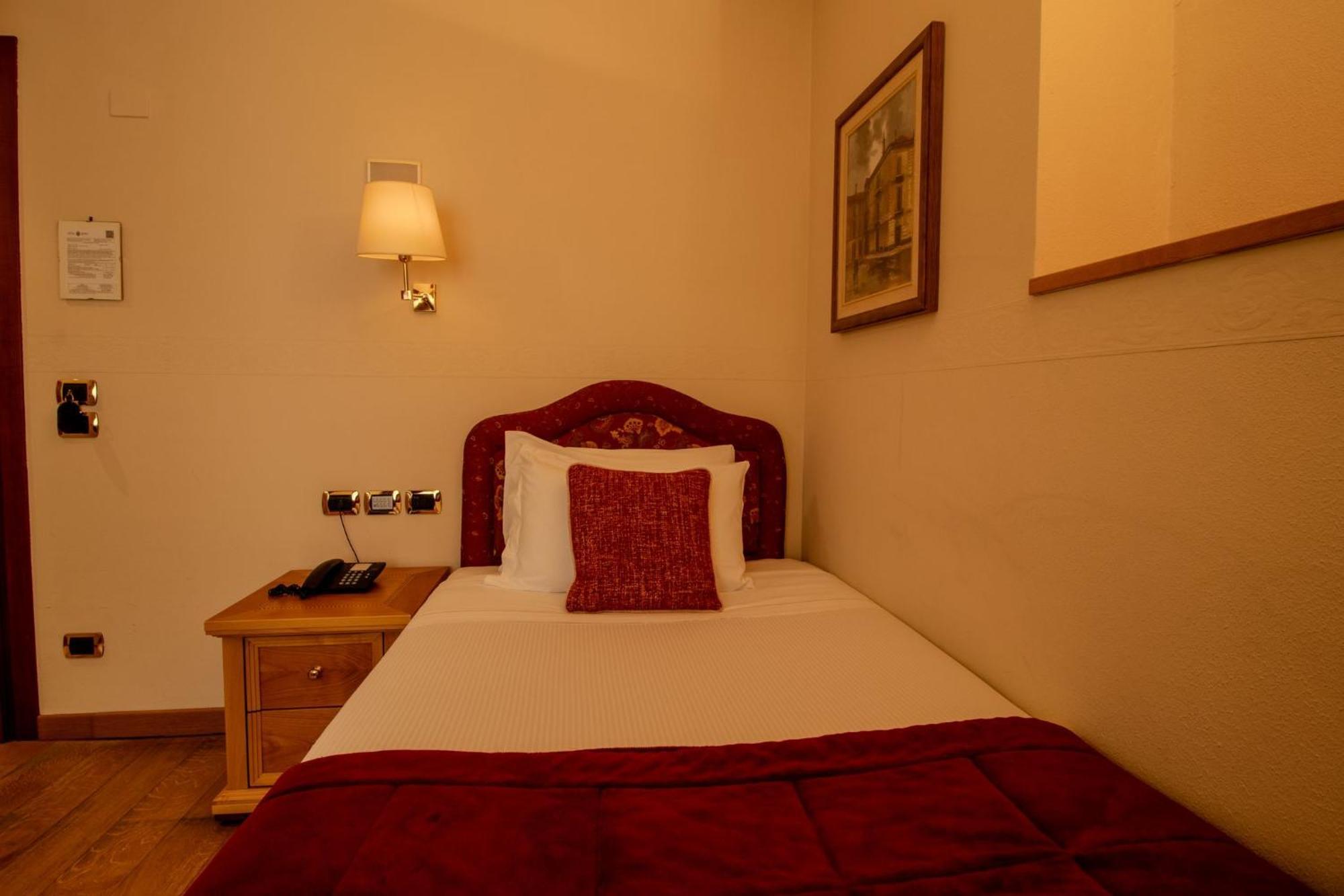 Paradise Hotel&Wellness Saint-Vincent Esterno foto