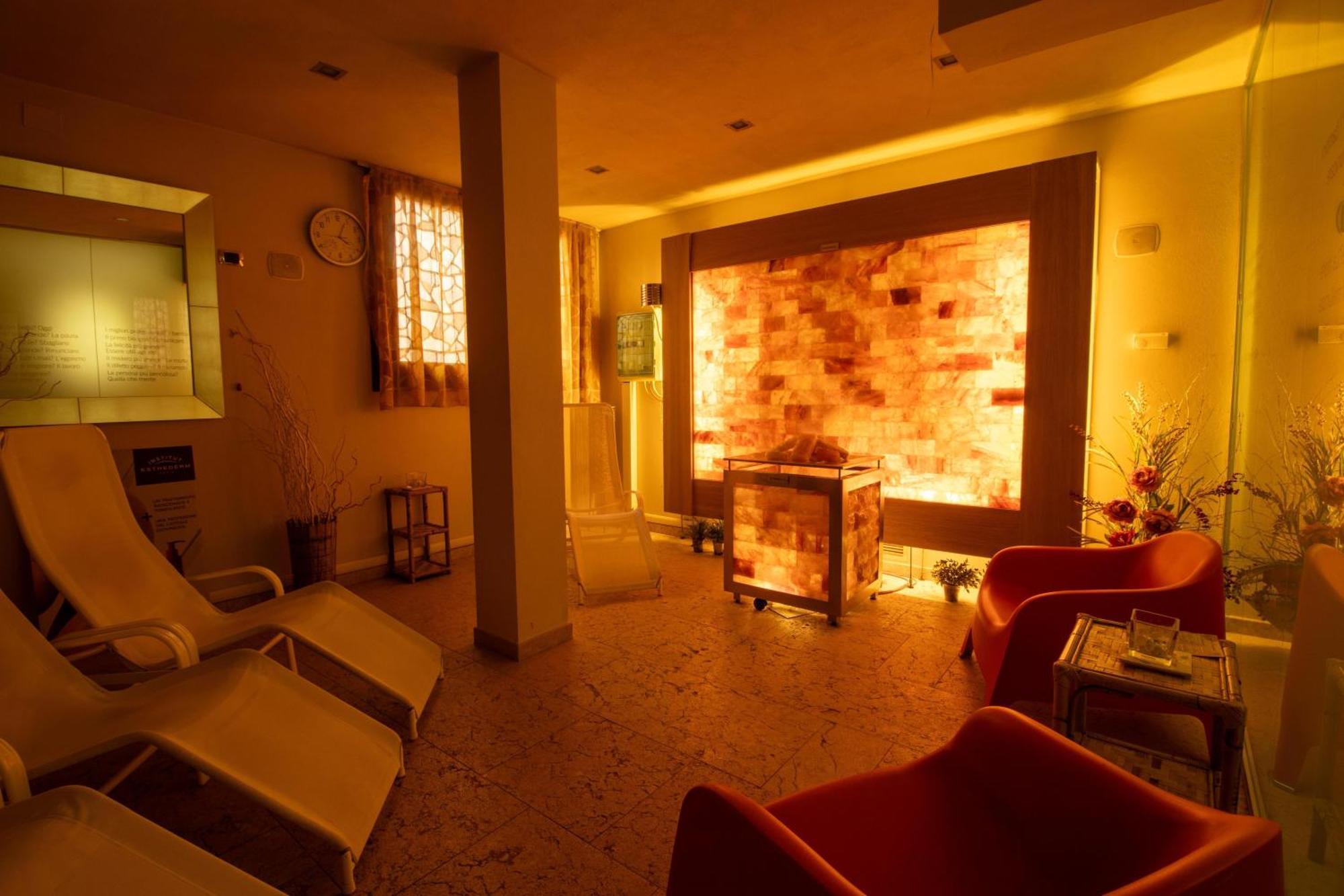 Paradise Hotel&Wellness Saint-Vincent Esterno foto