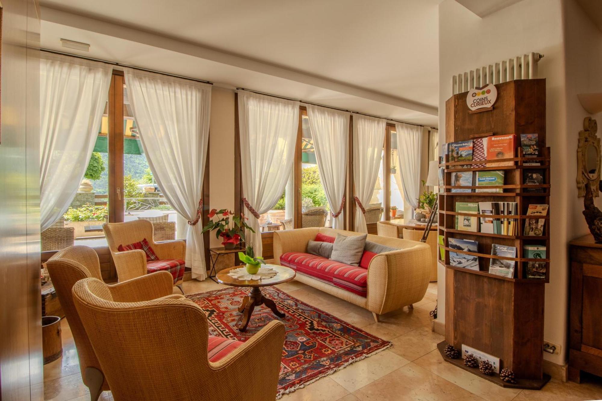 Paradise Hotel&Wellness Saint-Vincent Esterno foto